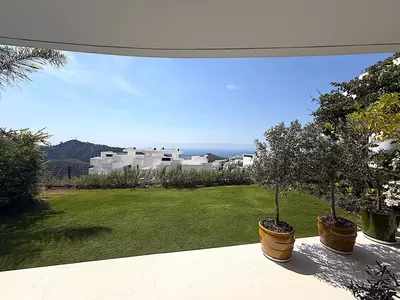 Ground Floor Apartment in Marbella