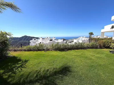 Ground Floor Apartment in Marbella