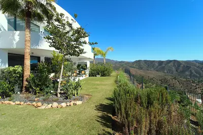 Ground Floor Apartment in Marbella