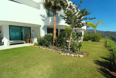 Ground Floor Apartment in Marbella