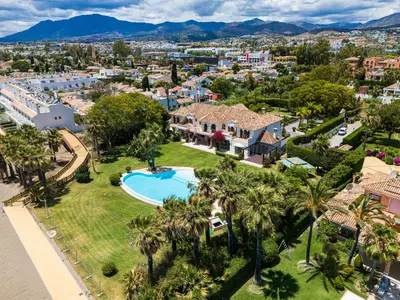 Detached Villa in Estepona