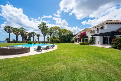 Detached Villa in Estepona