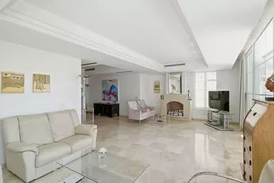 Penthouse in Estepona