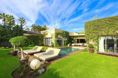 Detached Villa in Puerto Banús