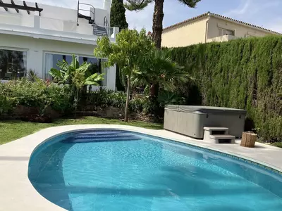 Detached Villa in Puerto Banús