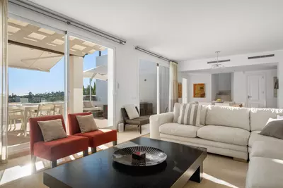 Penthouse Duplex in Nueva Andalucía