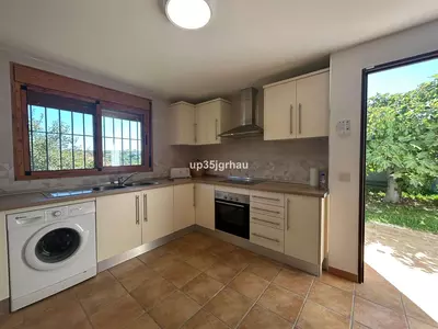 Finca - Cortijo in Estepona