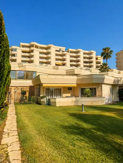 Middle Floor Apartment in Atalaya