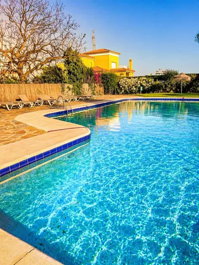Middle Floor Apartment in Atalaya