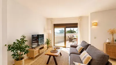 Middle Floor Apartment in Atalaya