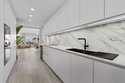 Middle Floor Apartment in Benahavís