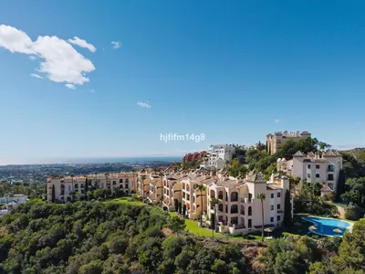 Ground Floor Apartment in Benahavís