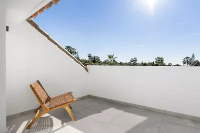 Detached Villa in Nueva Andalucía