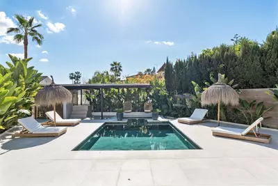 Detached Villa in Nueva Andalucía