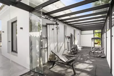 Detached Villa in Nueva Andalucía