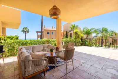 Ground Floor Apartment in El Paraiso