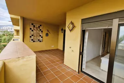 Middle Floor Apartment in Selwo