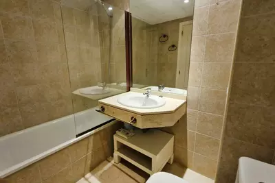 Middle Floor Apartment in Selwo