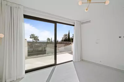 Detached Villa in Elviria