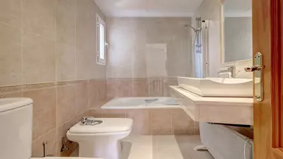 Detached Villa in Casares