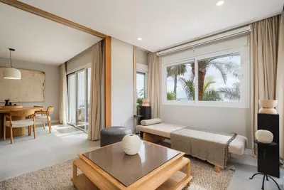 Middle Floor Apartment in Estepona