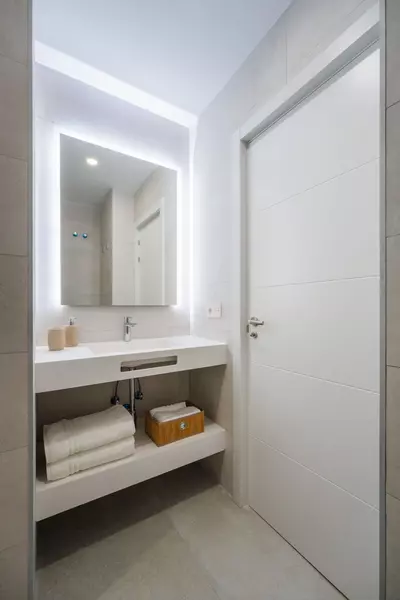 Middle Floor Apartment in Estepona