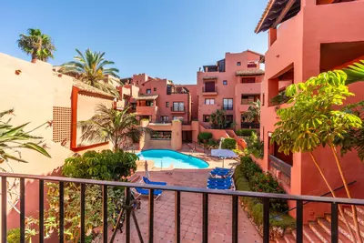 Middle Floor Apartment in Elviria