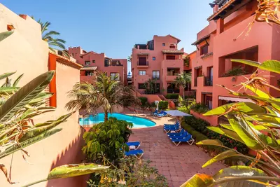 Middle Floor Apartment in Elviria
