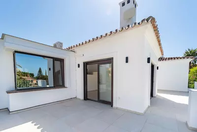 Detached Villa in El Rosario