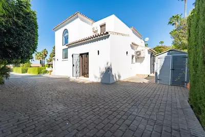 Detached Villa in El Rosario