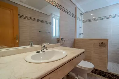 Top Floor Apartment in Selwo