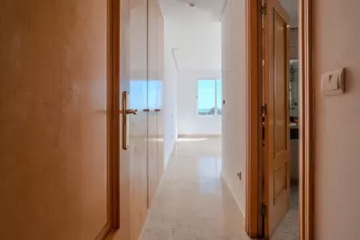 Top Floor Apartment in Selwo