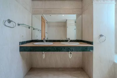 Top Floor Apartment in Selwo