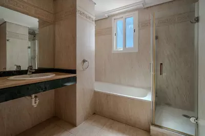 Top Floor Apartment in Selwo