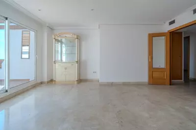 Top Floor Apartment in Selwo