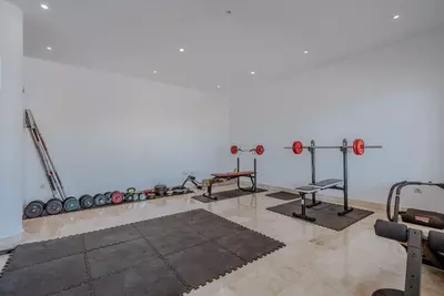 Top Floor Apartment in Selwo