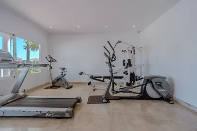 Top Floor Apartment in Selwo