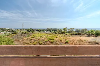 Top Floor Apartment in Selwo