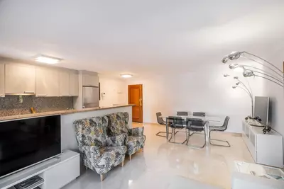Middle Floor Apartment in Nueva Andalucía
