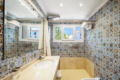 Middle Floor Apartment in Nueva Andalucía