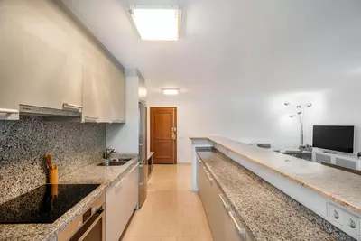 Middle Floor Apartment in Nueva Andalucía
