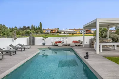 Detached Villa in Guadalmina Alta