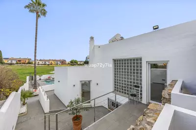 Detached Villa in Guadalmina Alta