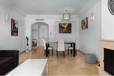 Middle Floor Apartment in Casares Playa