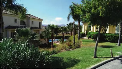 Middle Floor Apartment in Casares Playa