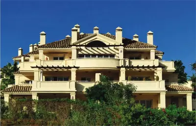 Middle Floor Apartment in Casares Playa