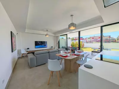 Ground Floor Apartment in Cancelada