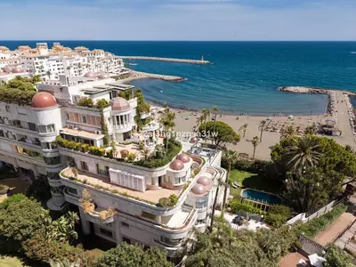 Middle Floor Apartment in Puerto Banús