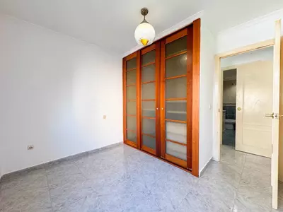 Middle Floor Apartment in Marbella