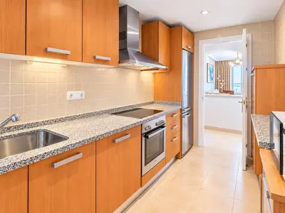 Middle Floor Apartment in Benahavís
